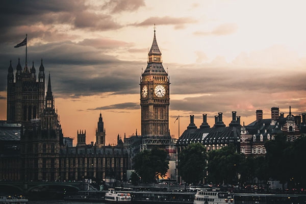 学校食堂智慧系统为什么是智慧校园“刚需”?